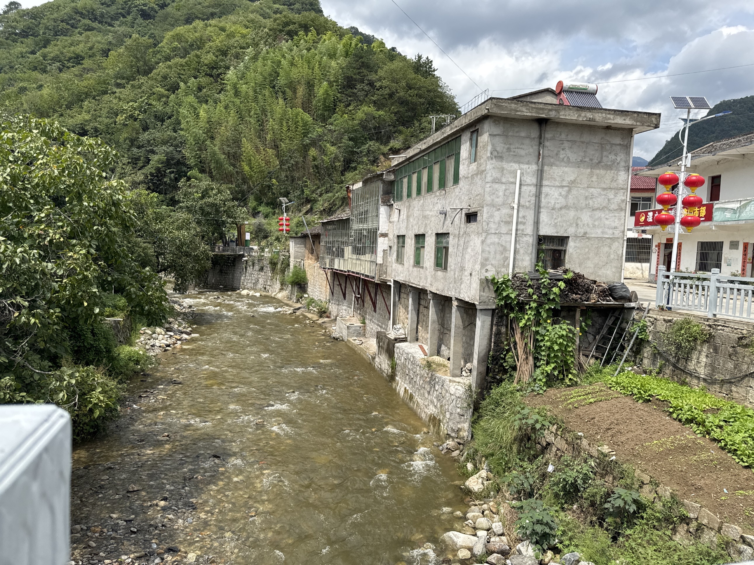污水3.jpg